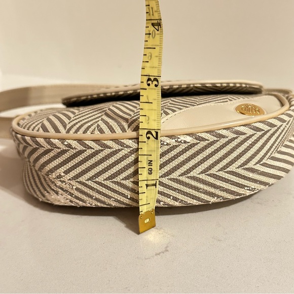 Vintage Mark Cross Pebbled Leather Crossbody Purse, Chevron - Picture 8 of 12